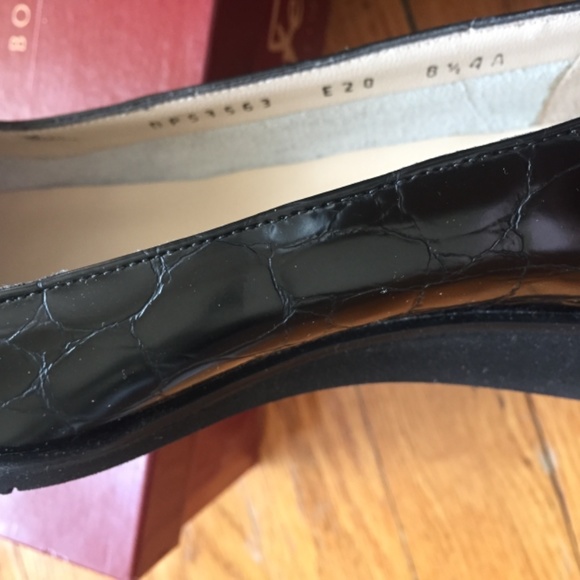 Salvatore Ferragamo Loafers-8.5A NWT - Picture 4 of 6